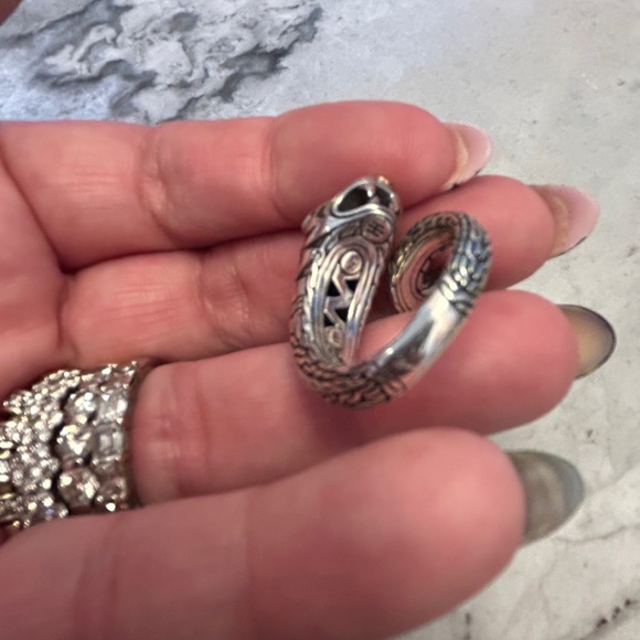 White gold/yellow gold/sterling panther ring with diamond eyes size 7.5/8 - Picture 6 of 10